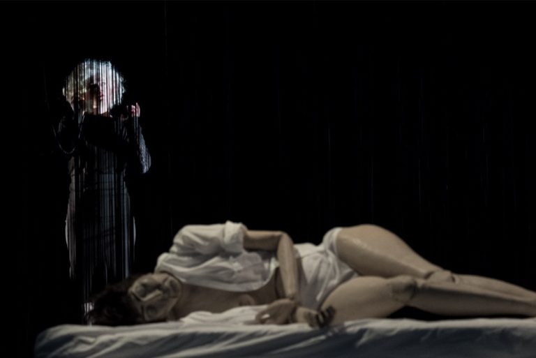 Chambre noire d’Yngvild ASPELI en tournée internationale